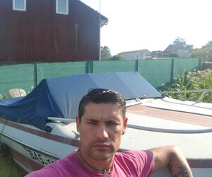 Ví­ctor m r