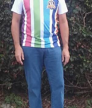 José